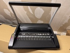 Bindegerät GBC CombBind C12